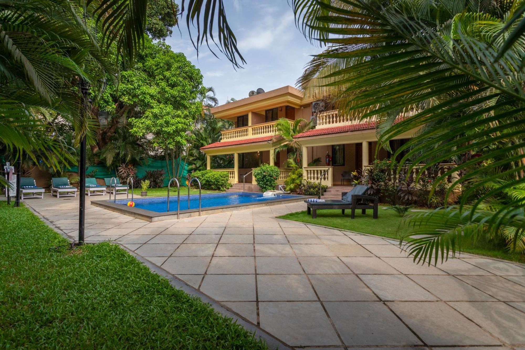 De Mandarin Beach Resort Suites & Villas, Кандолим Экстерьер фото