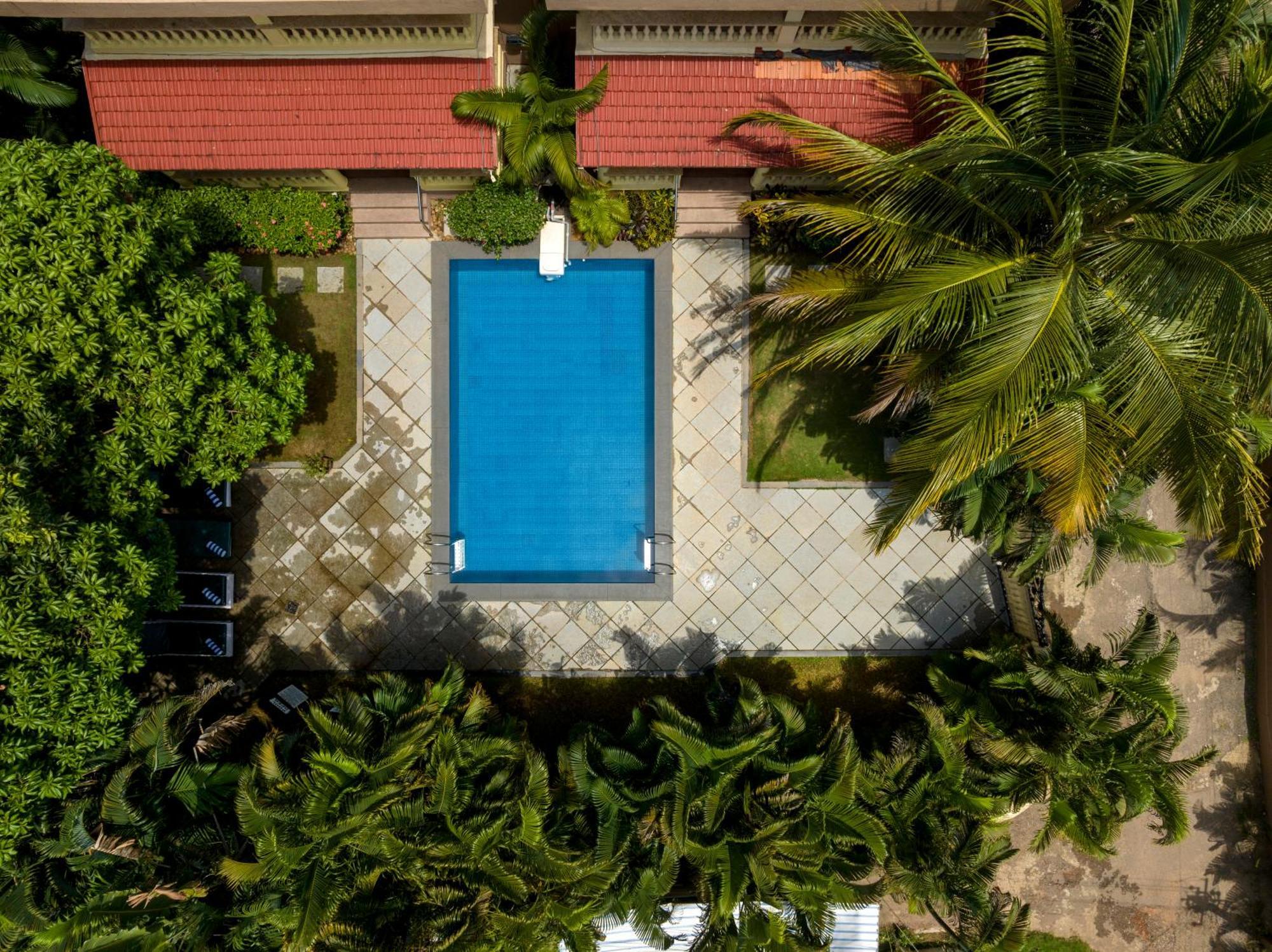 De Mandarin Beach Resort Suites & Villas, Кандолим Экстерьер фото