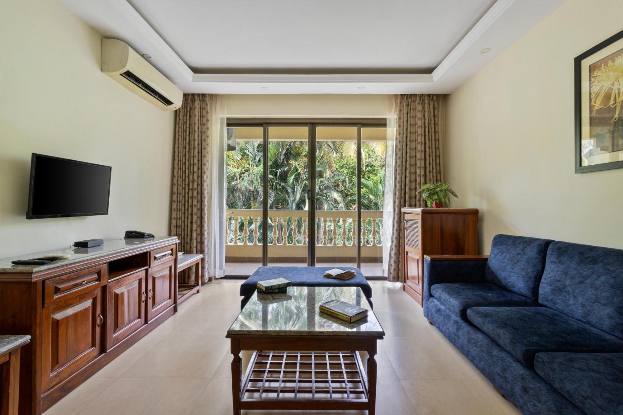 De Mandarin Beach Resort Suites & Villas, Кандолим Экстерьер фото