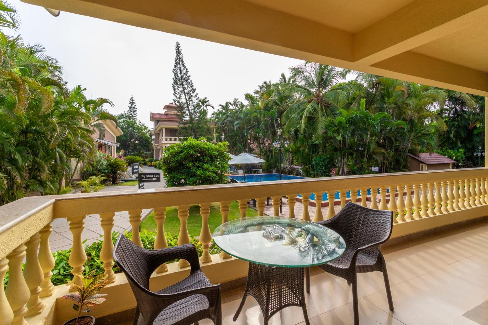 De Mandarin Beach Resort Suites & Villas, Кандолим Экстерьер фото